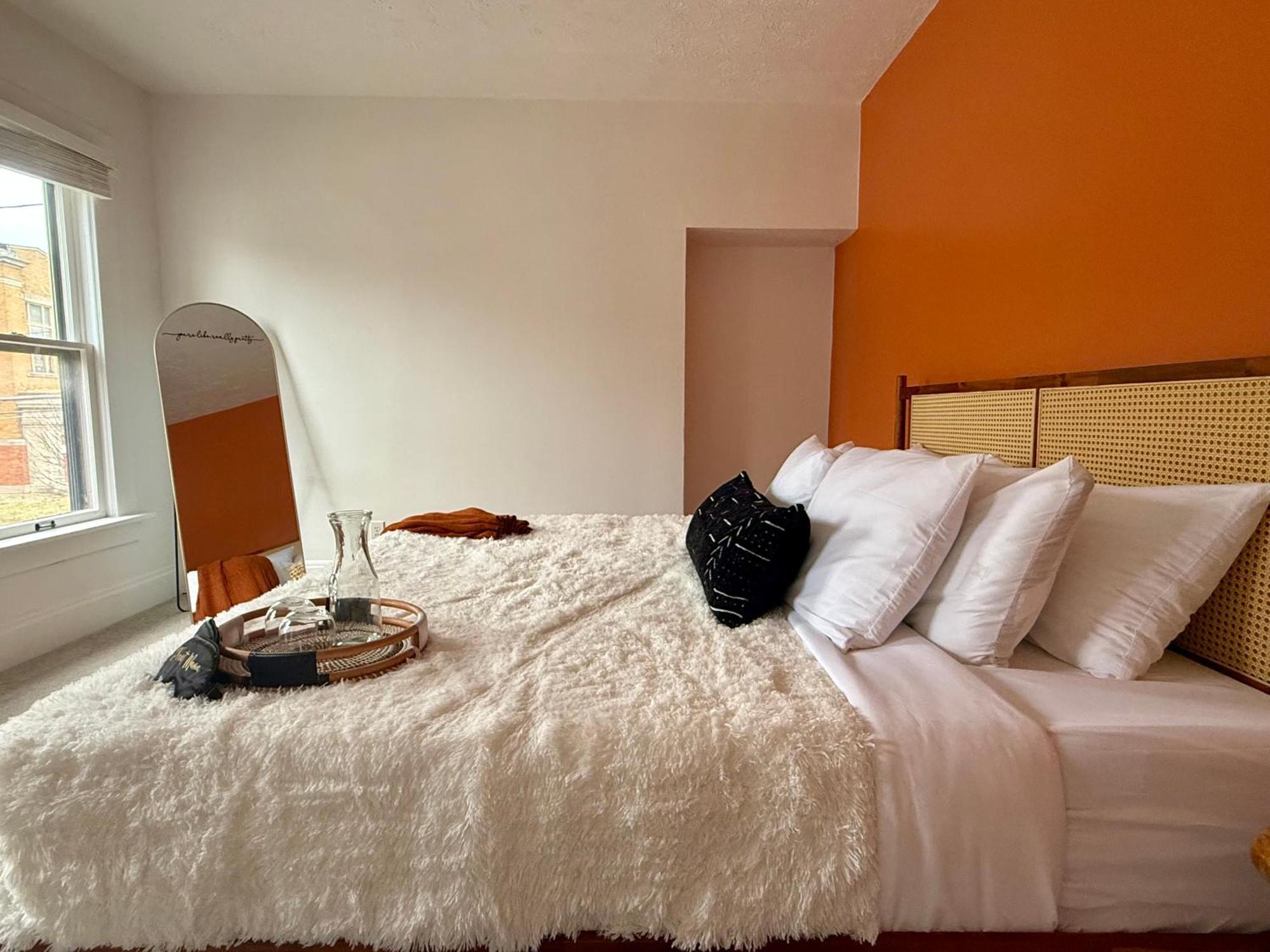 Short North Convention King Bed Free Parking *